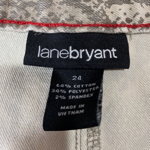 EUC Lane Bryant Stretch Denim Snakeskin print skinny jeans - Picture 6 of 7